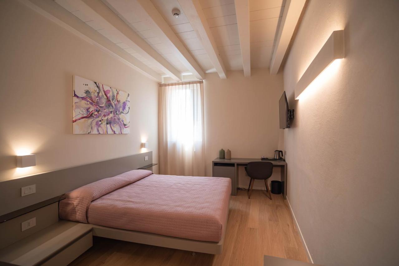Maison Calcirelli Rooms Verona Esterno foto